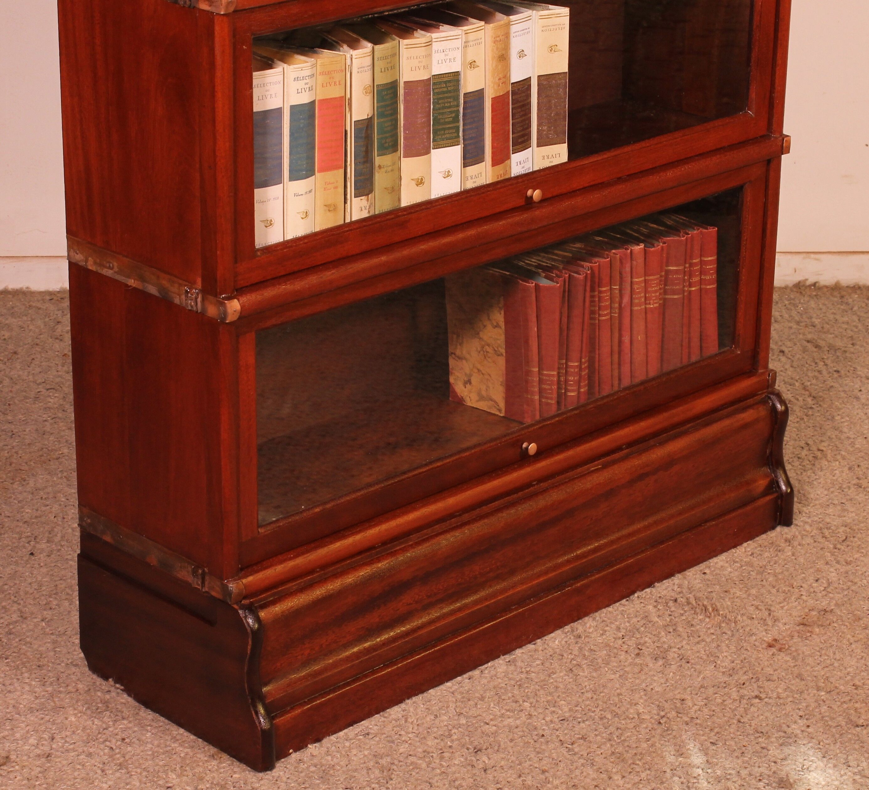 Bibliothèque Globe Wernicke en acajou avec 3 éléments