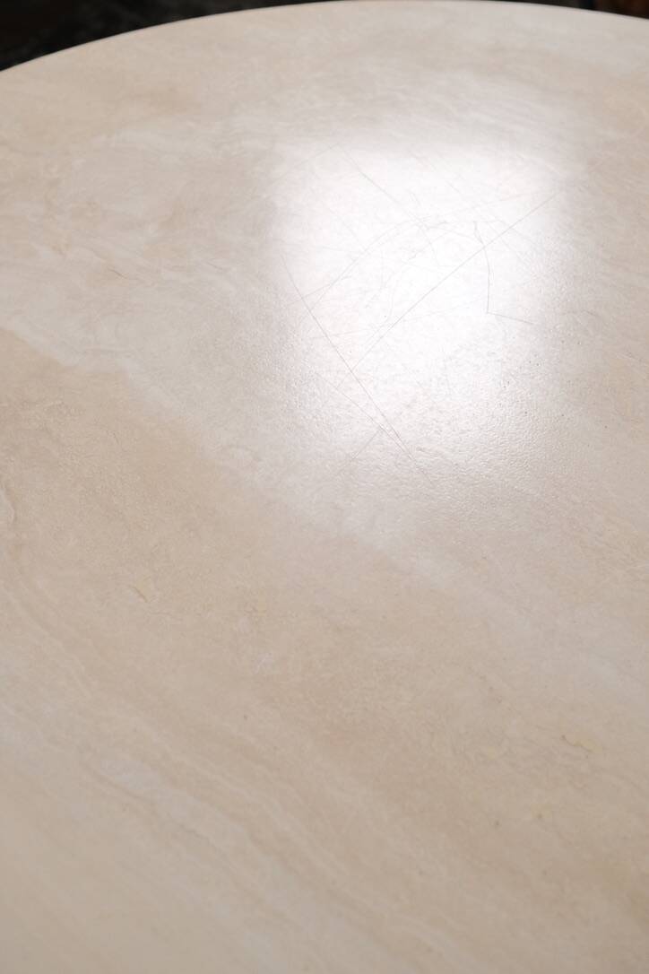 Table basse oeil en travertin, Roche Bobois, 1980s