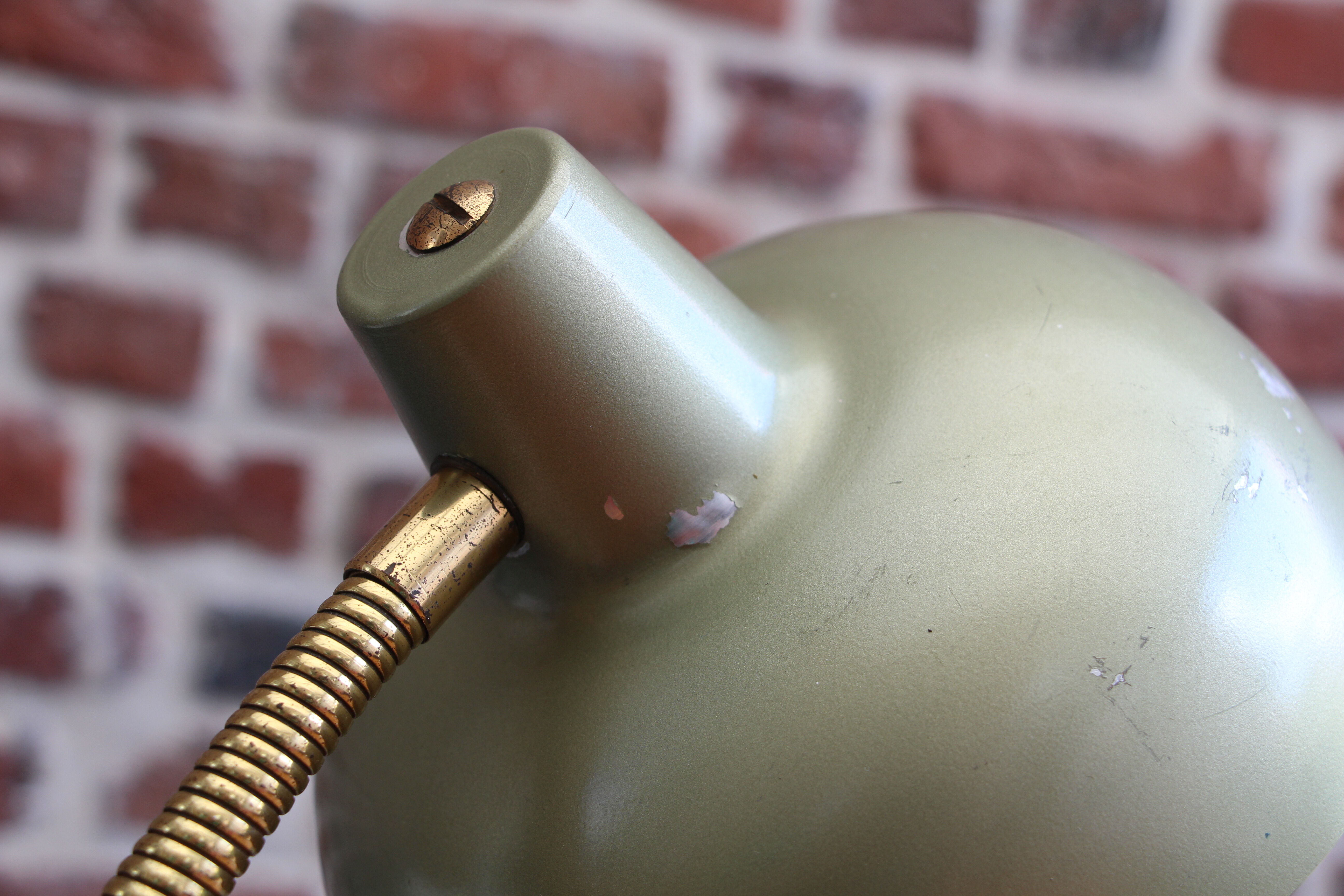 Green desk lamp 70's