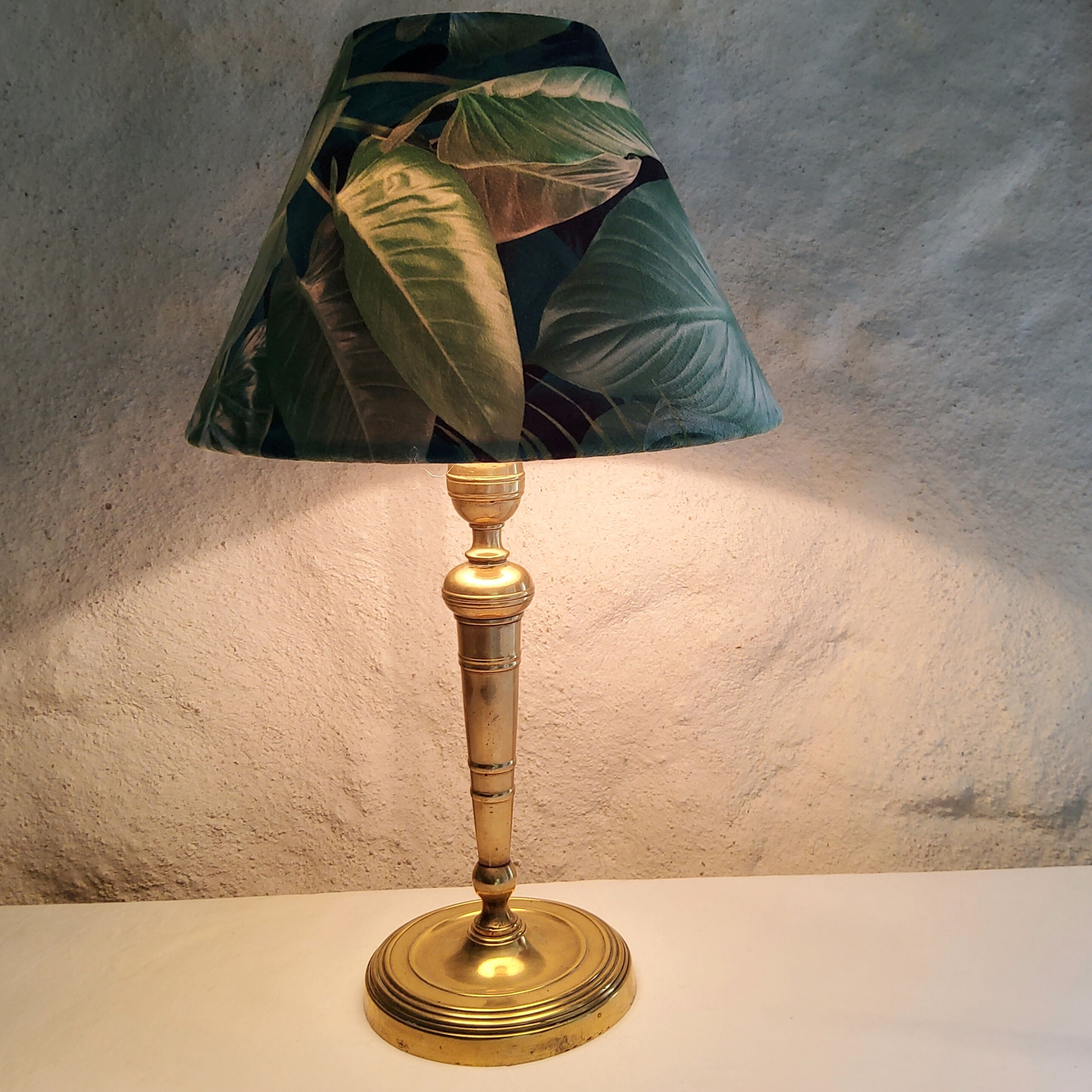 Candlestick lamp