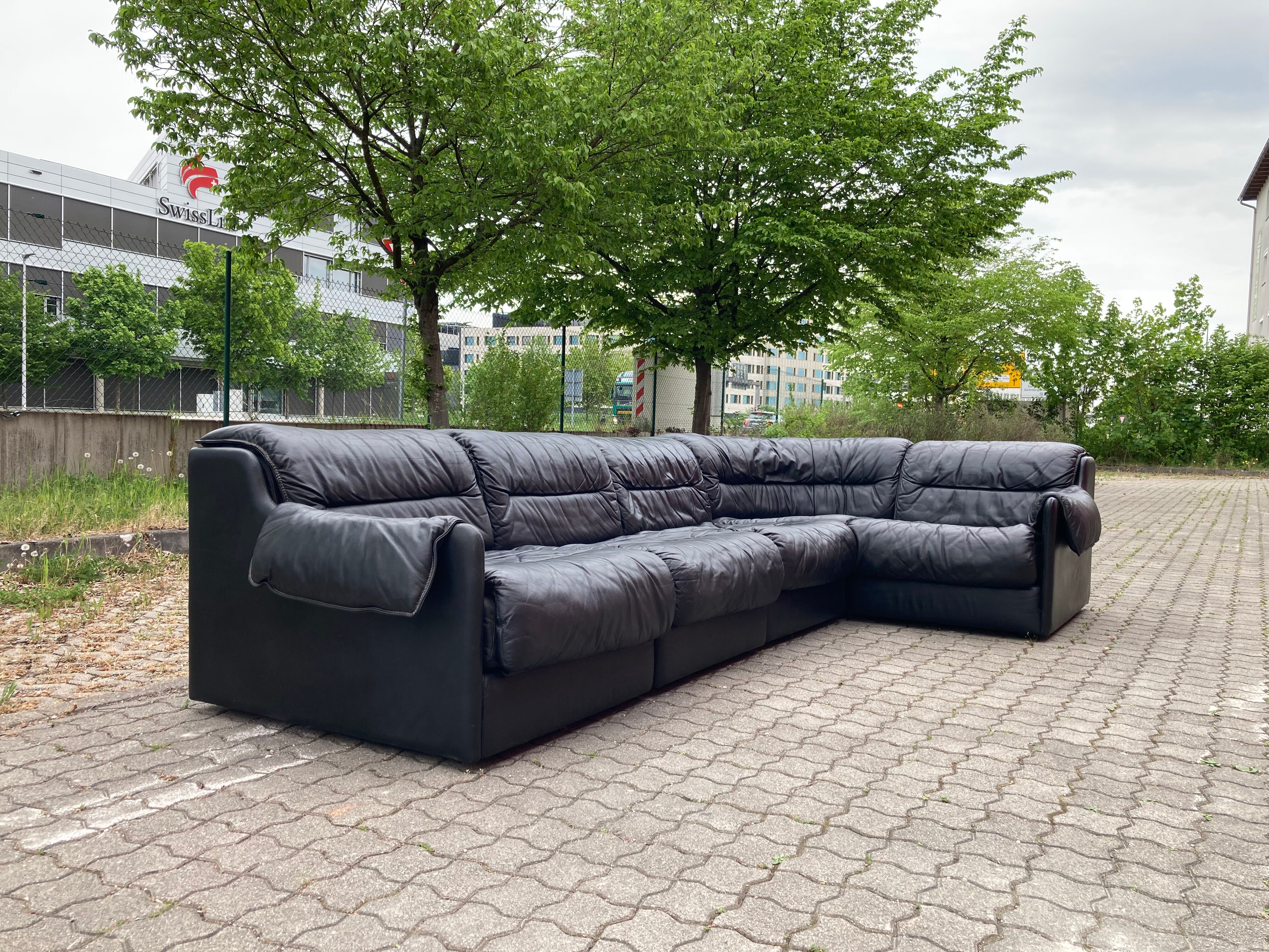 Dreipunkt International Modular Leather Sofa