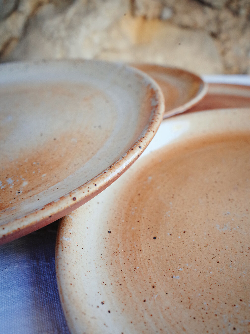 Set of 4 dessert plates in Grès du Marais