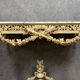 Console Louis XVI en bois laqué vers 1850-1880