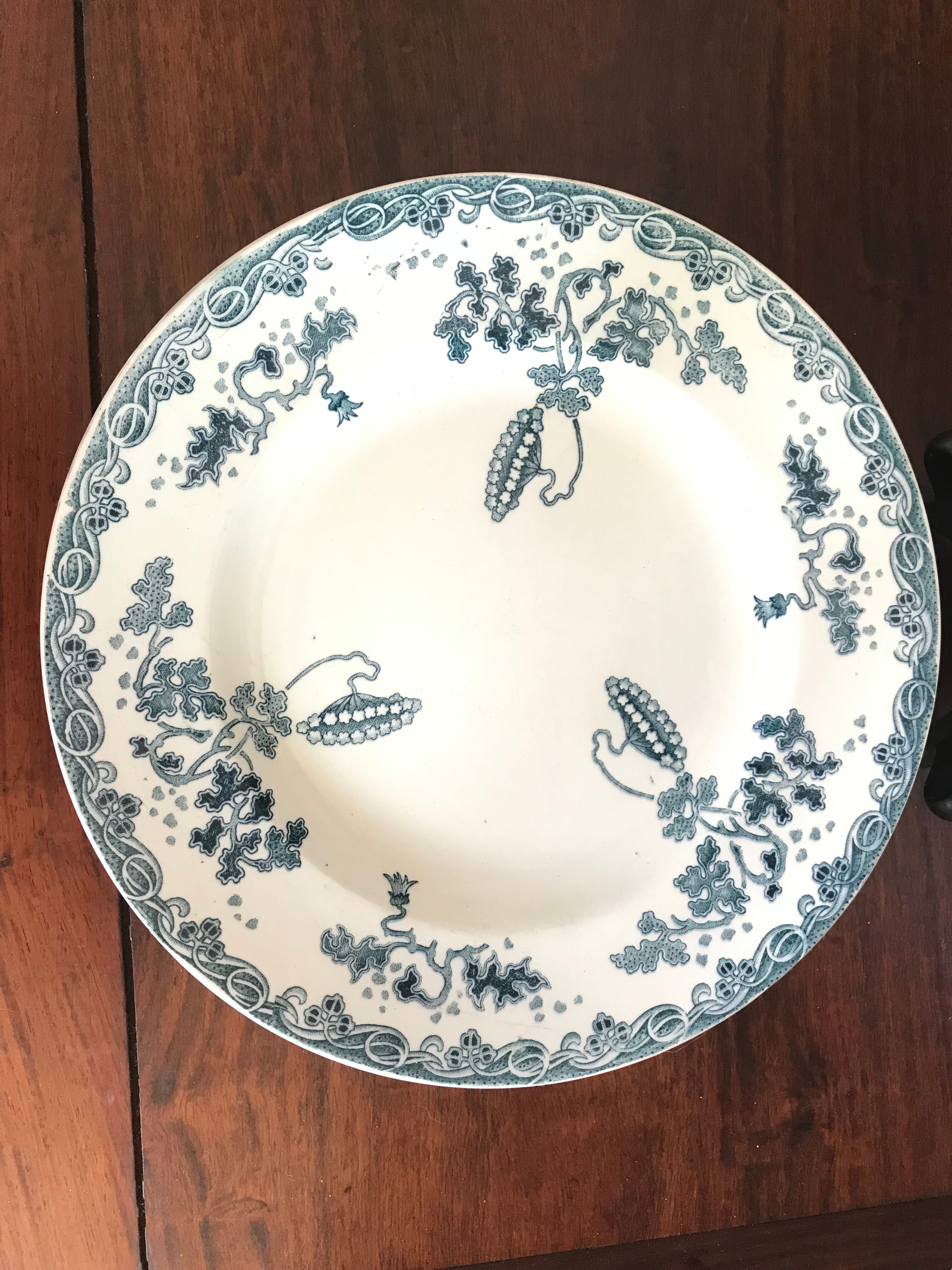 Seven plates Saint-Amand and Hamage