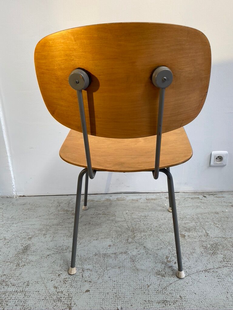 Chaise 216 de Wim Rietveld pour Gispen