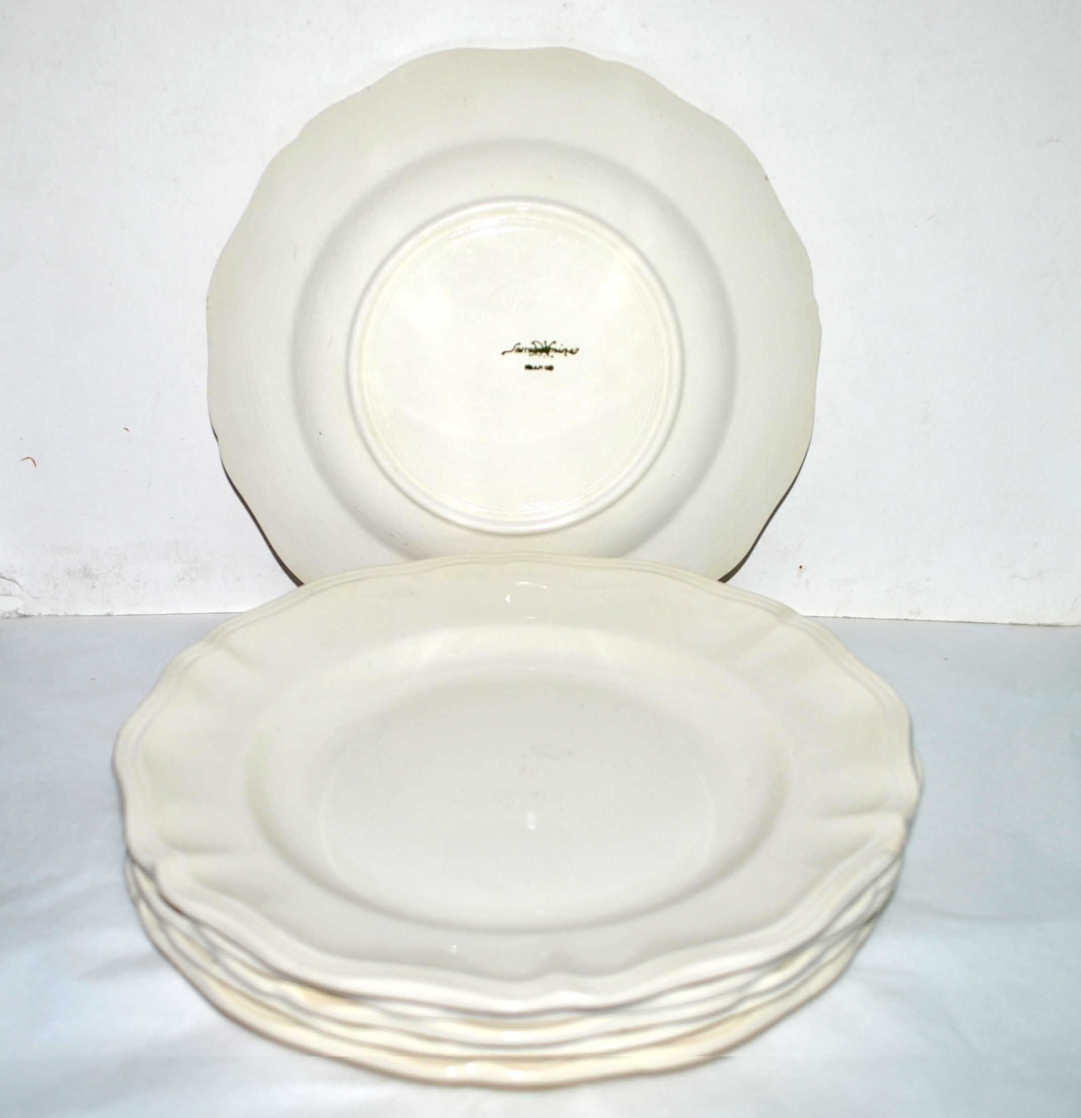 Series of 6 old plates in opaque earthenware of SARREGUEMINES Earth of iron cream 24.5cm