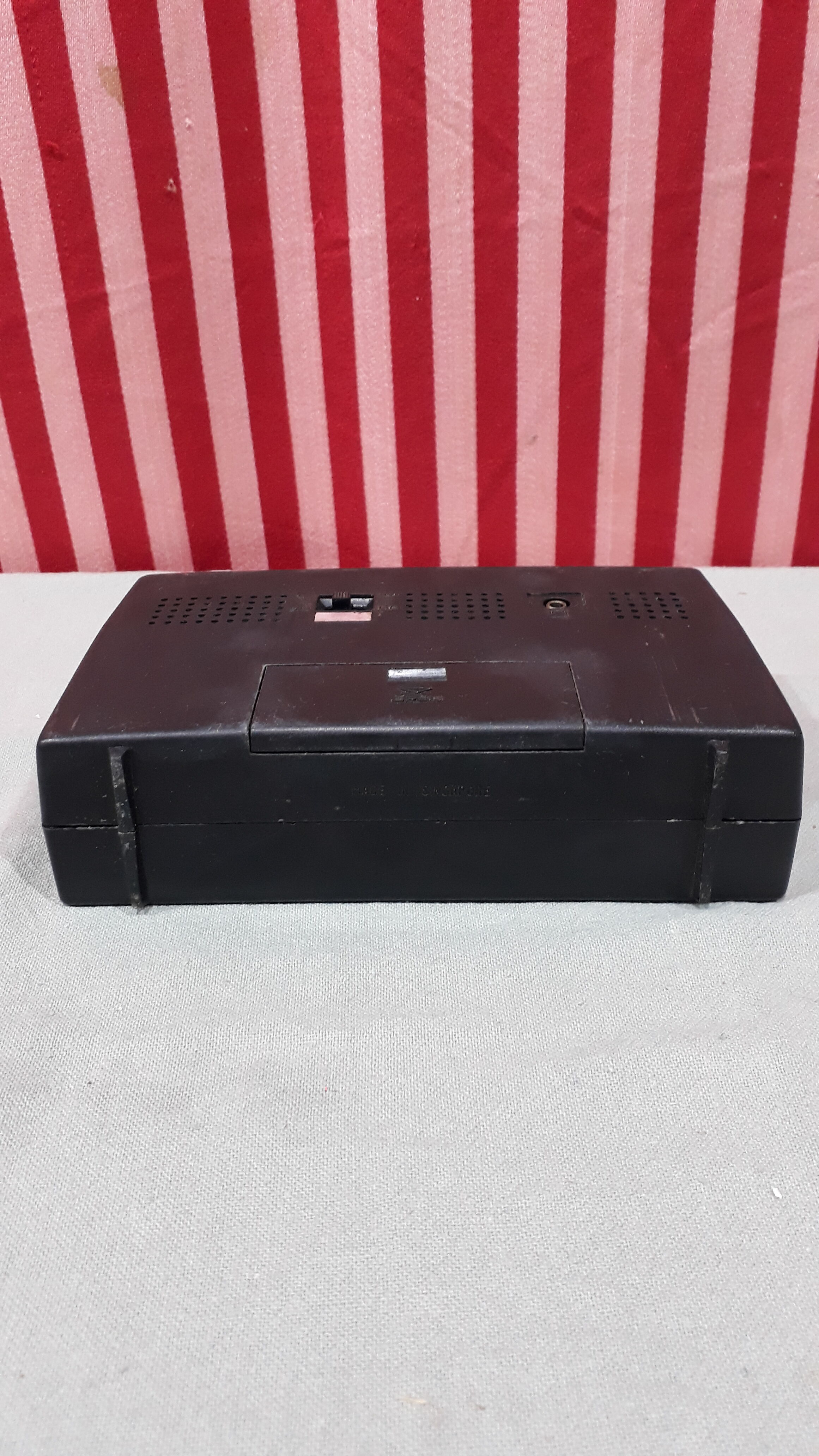 1973 Philips 90 RL 120 radio