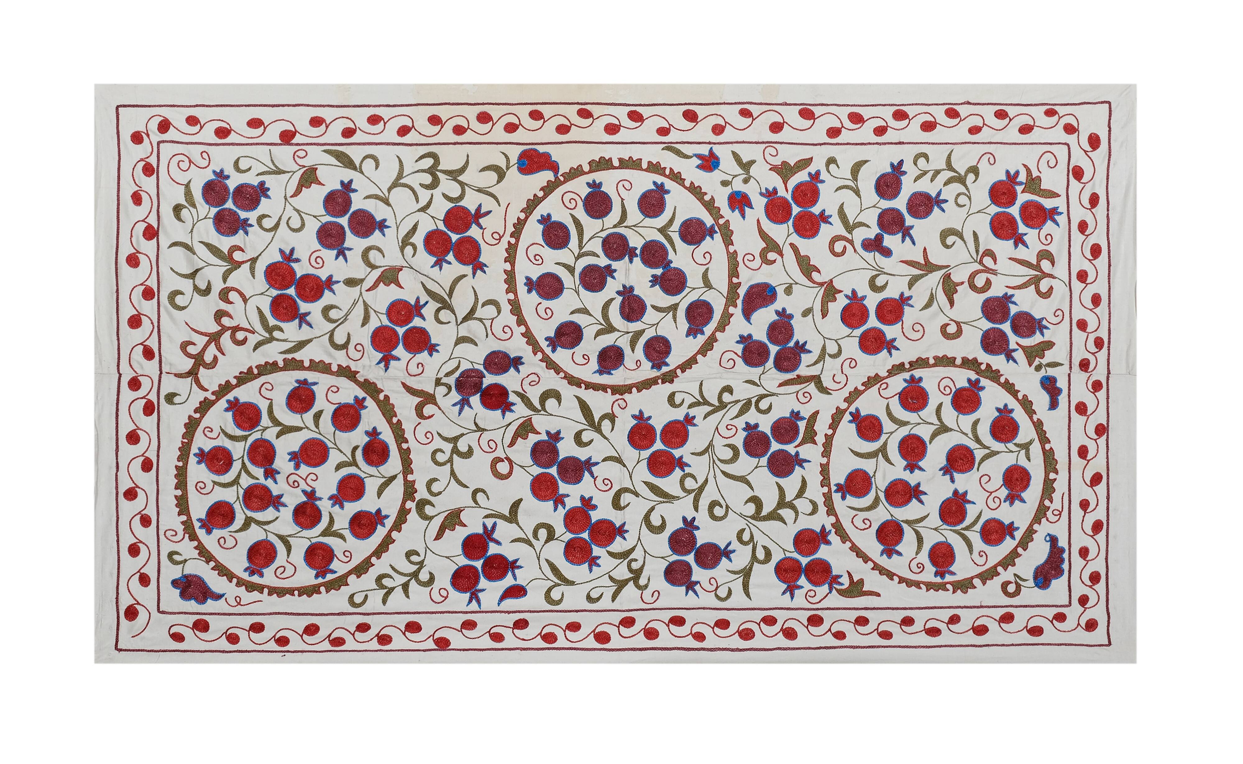 Hand knotted rug, vintage Turkish rug 108x186 cm