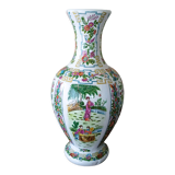 Large chinese vase signed