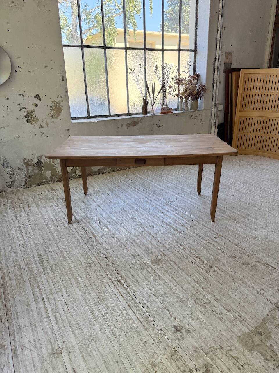 Beech and pine farmhouse table with spindle legs 170 cm