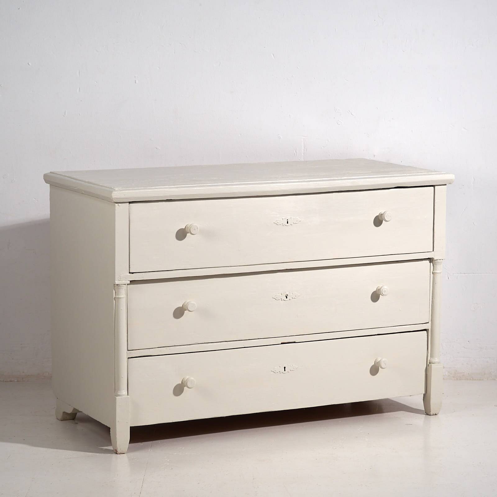 Antique white chest of drawers (circa 1920) #53