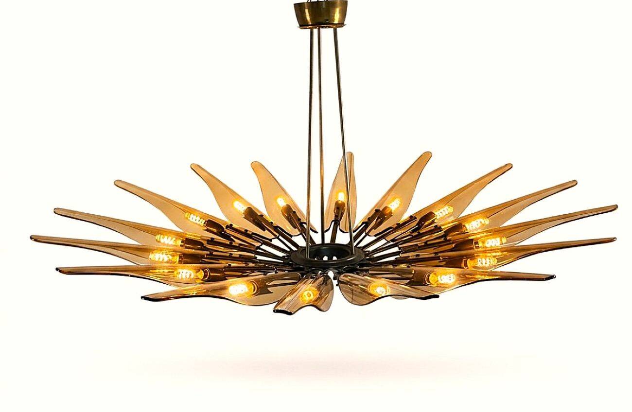Dahlia Chandelier by Max Ingrand for Fontana Arte