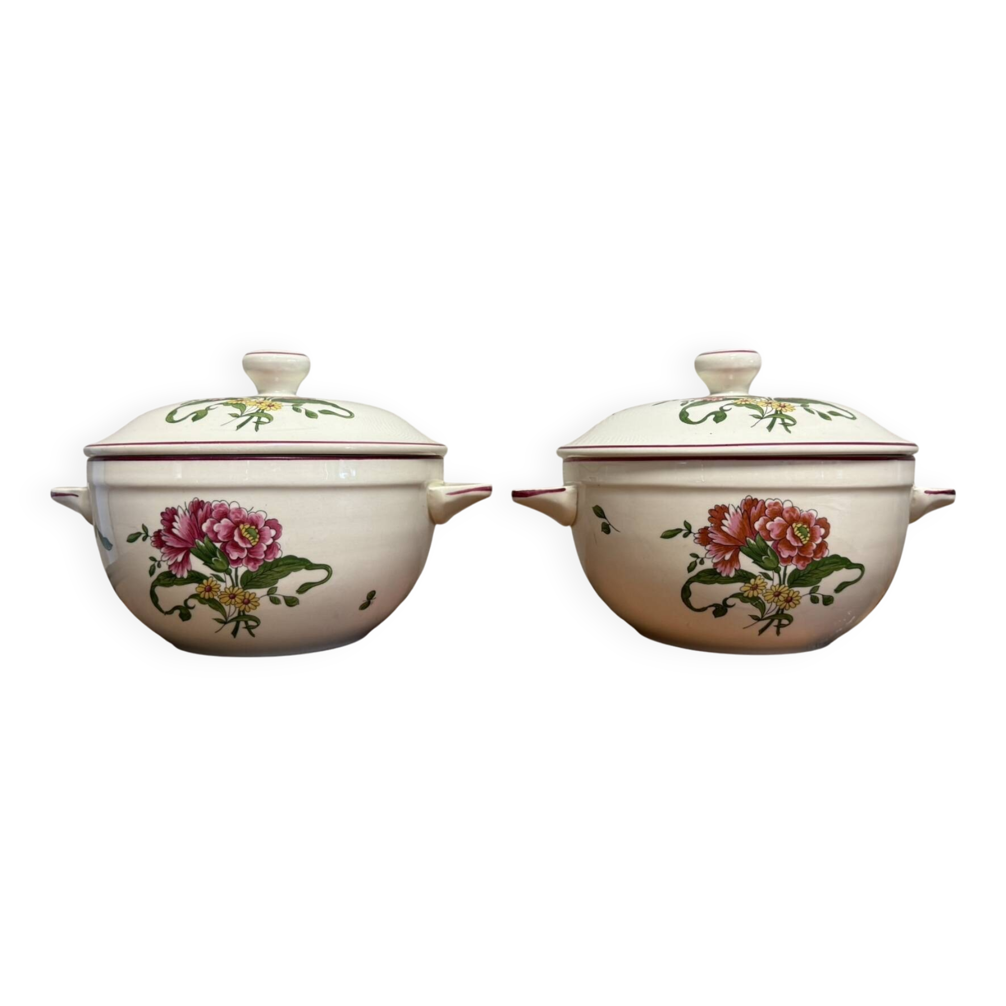 Old Saint Amand: pair of soup tureens or broth tureens from the late 19th century