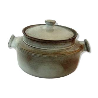 SMALL SOUPIERE OR LEGUMIER WITH VARNISHED CERAMIC LID