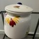 Ceramic flower pot