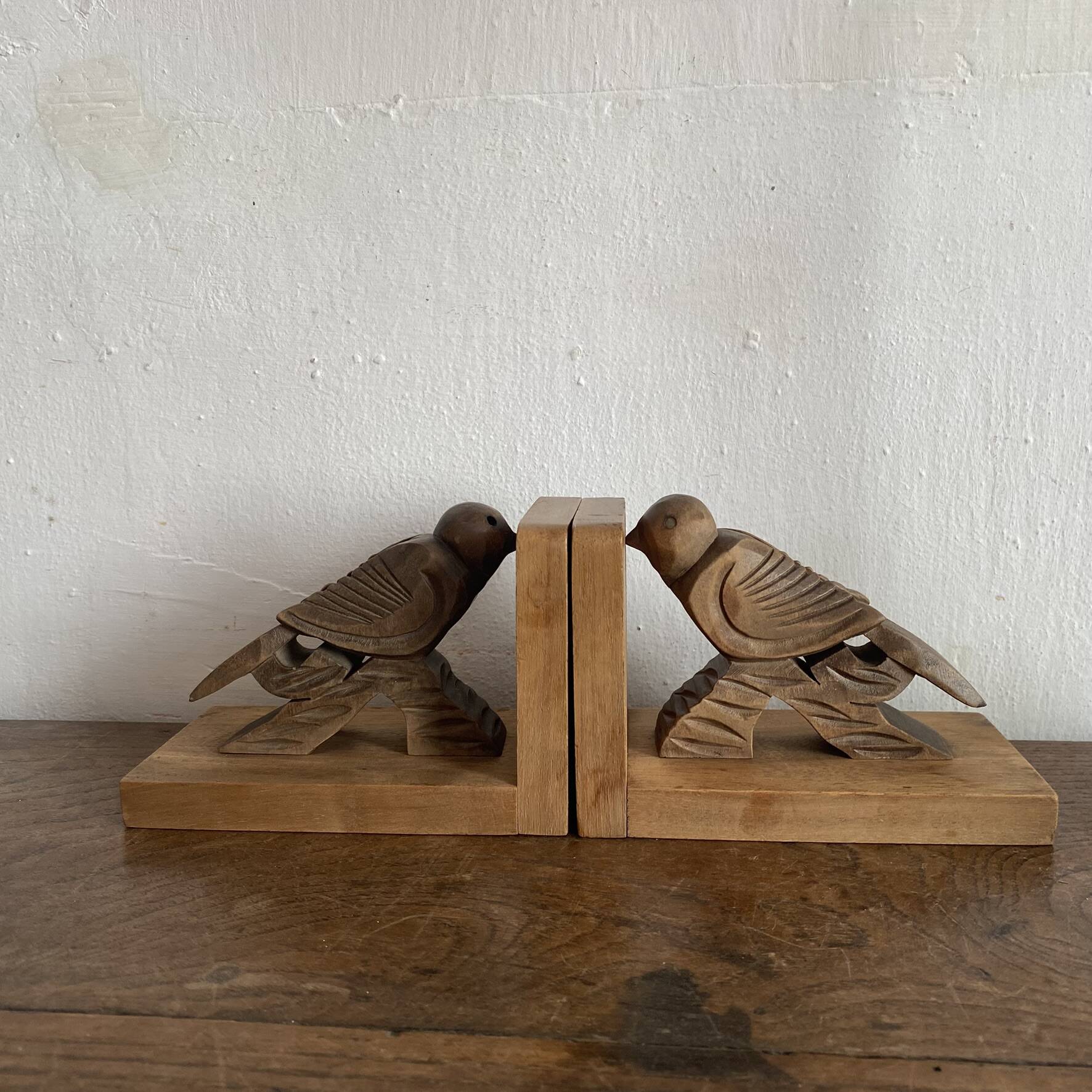 Pair of Art Deco wooden bookends carved with birds.