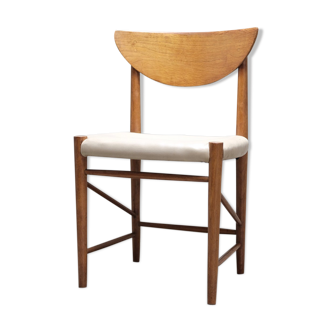 Chaise de salle à manger en teck du milieu du siècle par Peter Hvidt pour Soborg