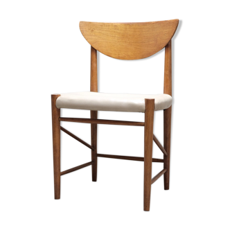 Mid-century teak dining chair by Peter Hvidt for Soborg