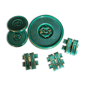 Dessous de plat, dessous de bouteille et porte-couteaux en céramique verte