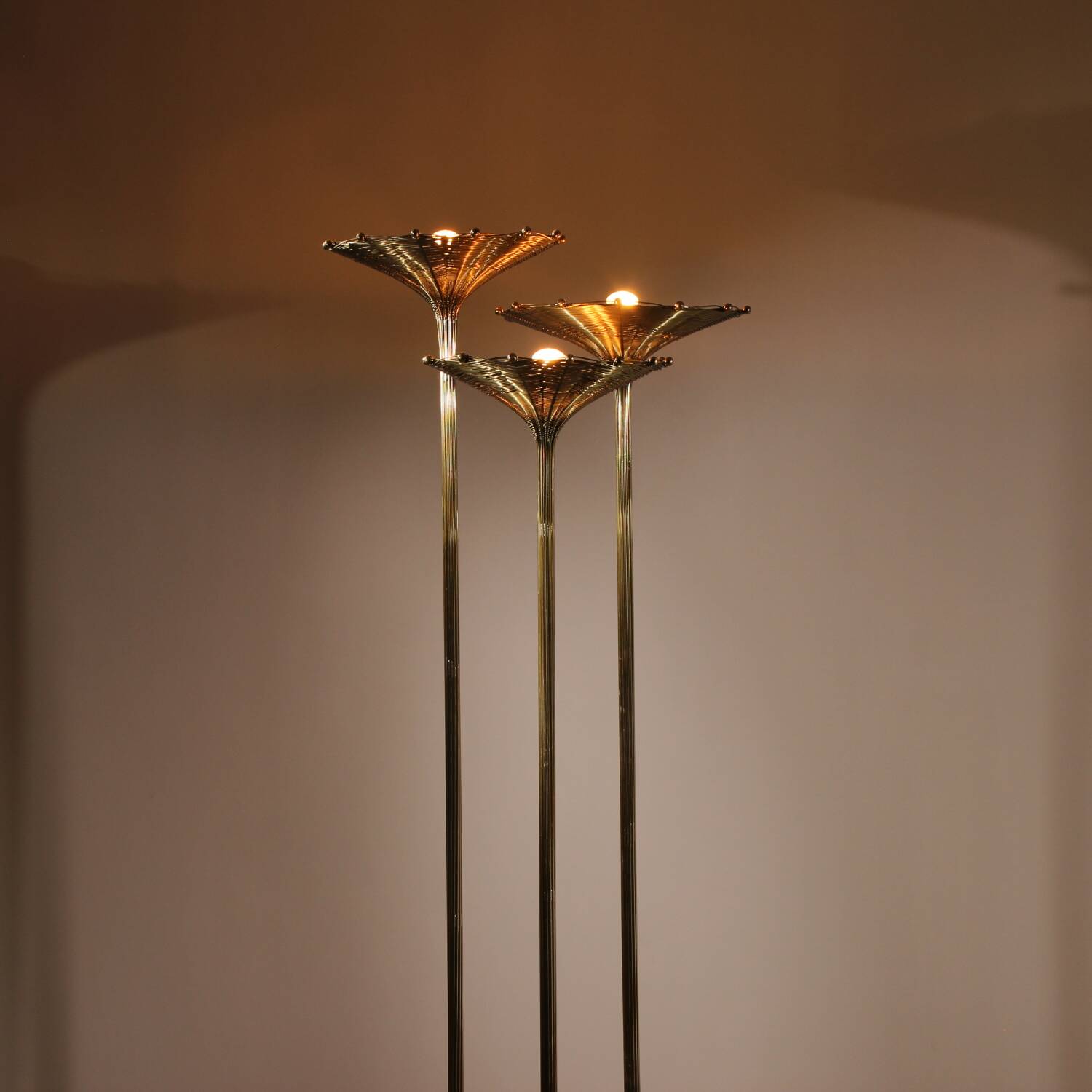 Brass ‚Papyrus‘ Floor Lamp by Nucci Valsecchi | Italy 1970s