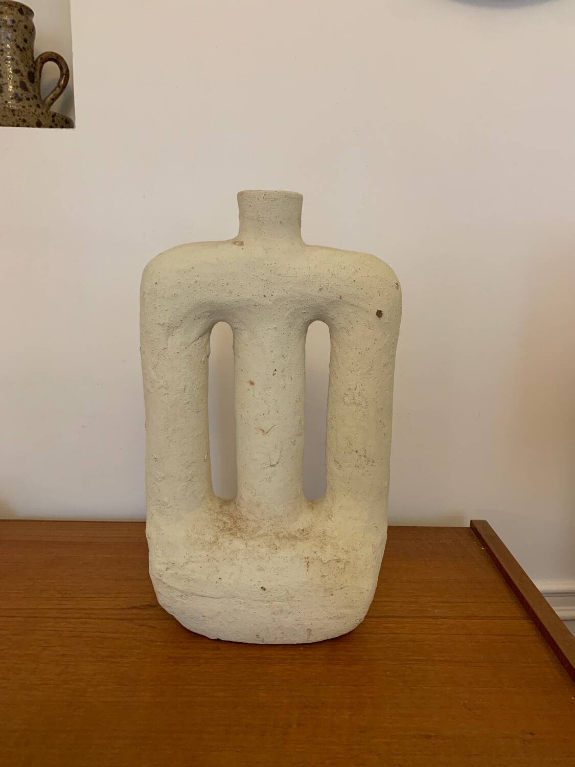 White Tamegroute vase