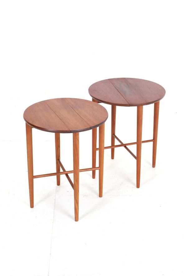 Set of 2 round mid-century teak side tables by Carlo Jensen for Poul Hundevad, 1960s, Danish modern design, foldable