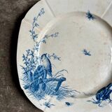Square flat plate Gien in blue ironstone, service "Birds" around 1870.