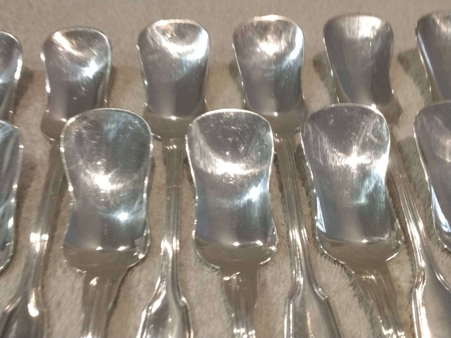 12 silver-plated metal ice cream scoops, Christofle silversmith, Chinon pattern