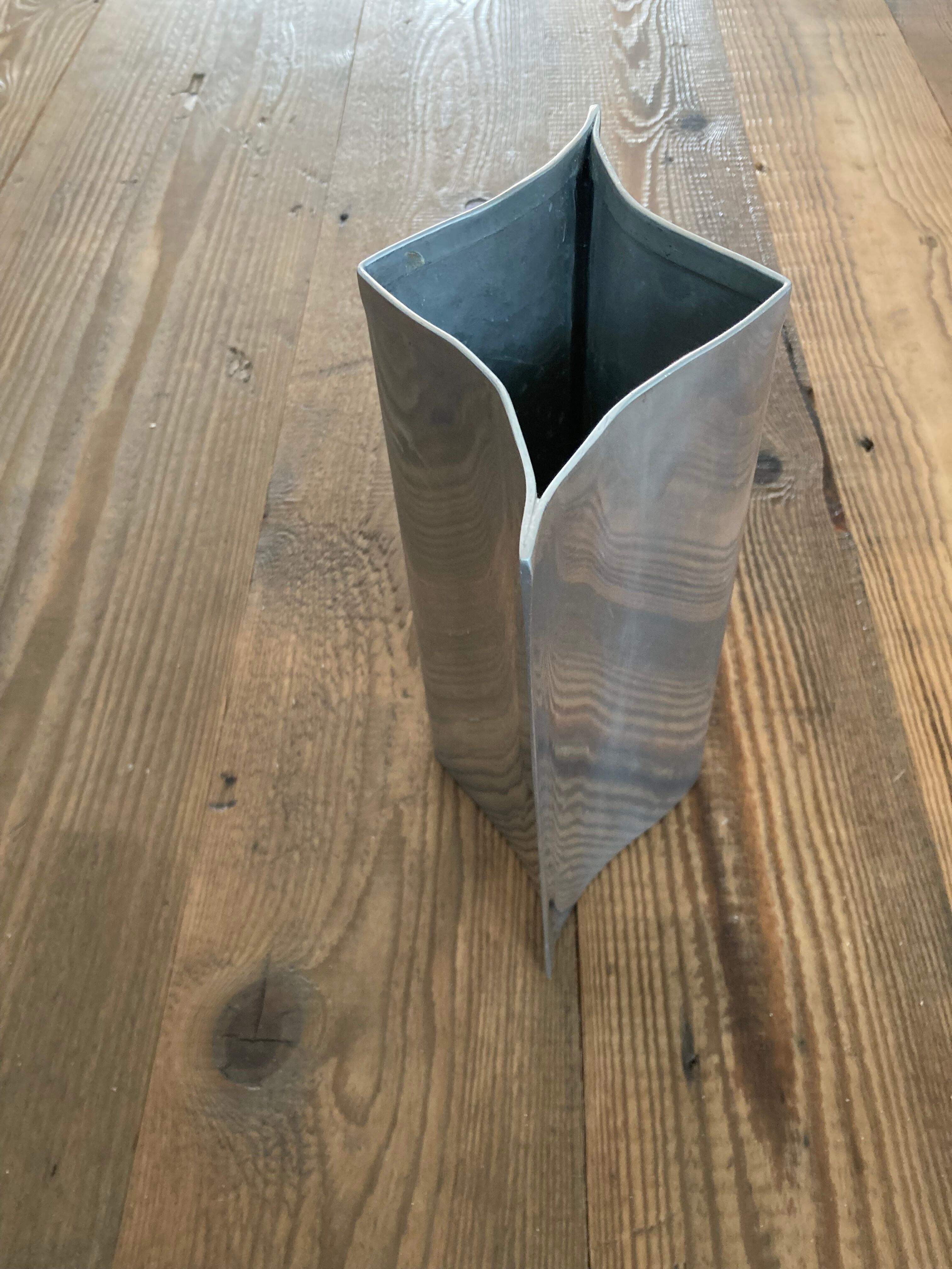 Aluminium vase 1970