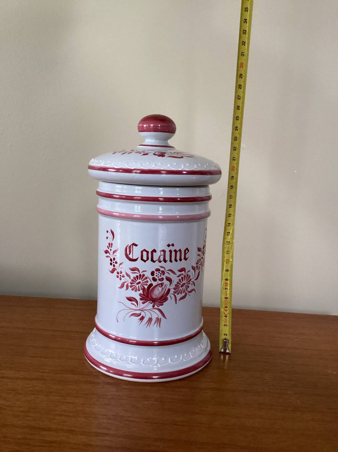 Pot pharmacy cocaine Desvres Fourmaintraux