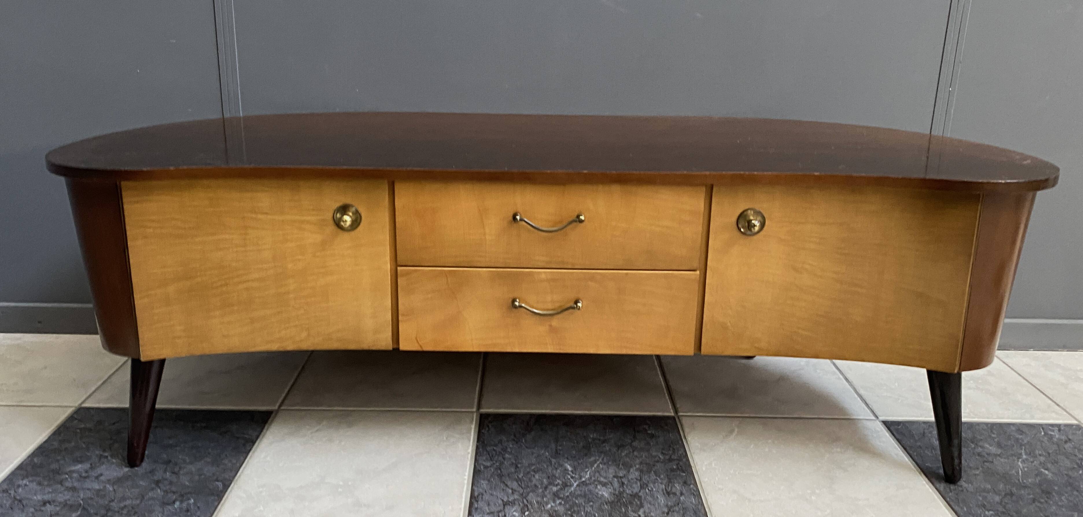 1960s kidney-shaped sideboard in two-tone wood