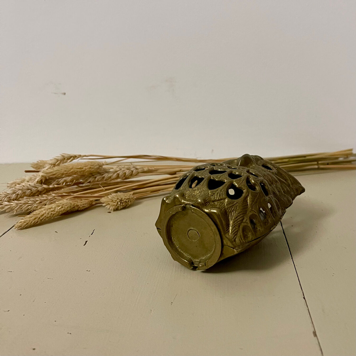 Brass owl tealight holder