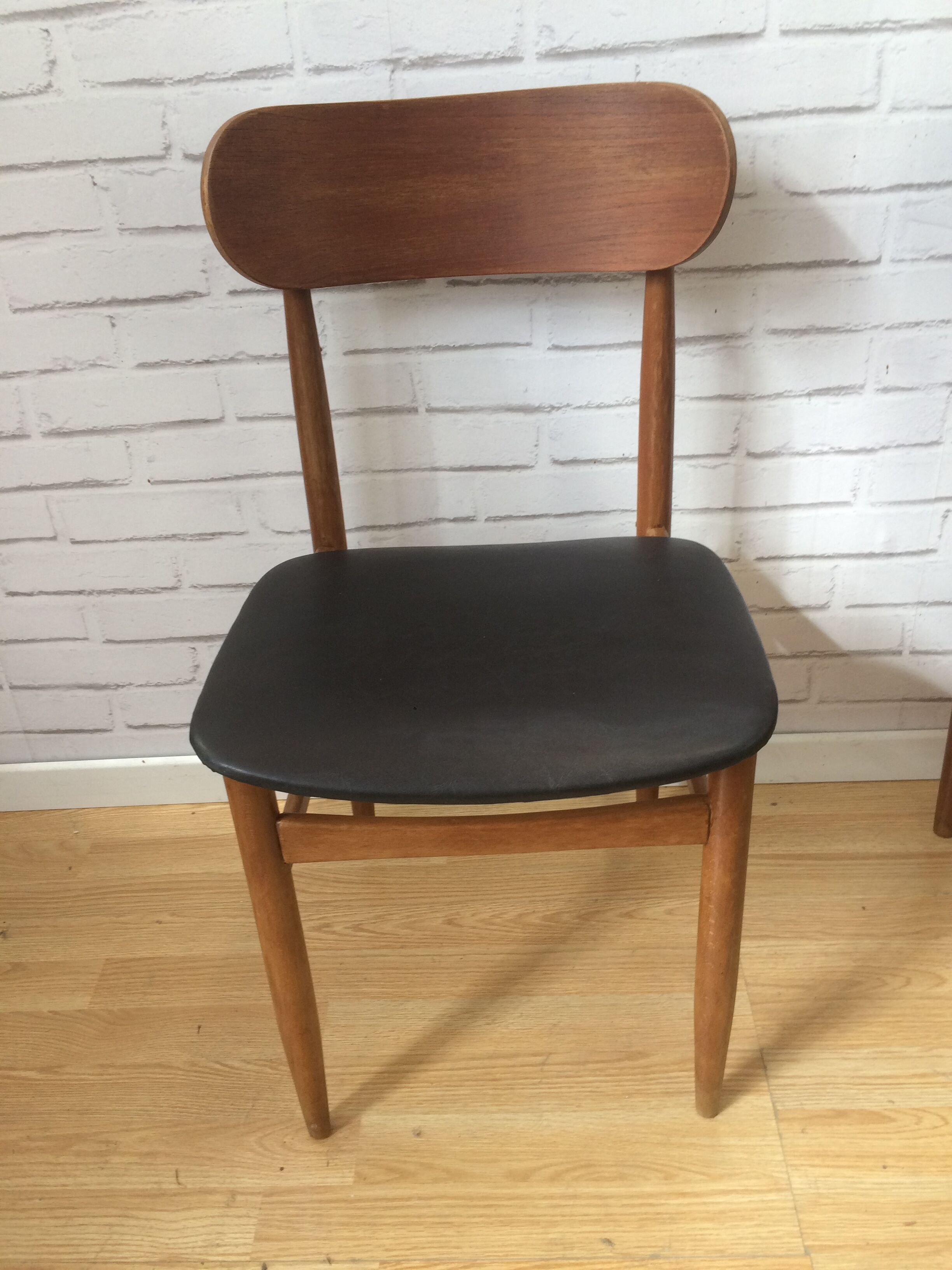 Lot de 4 chaises scandinaves