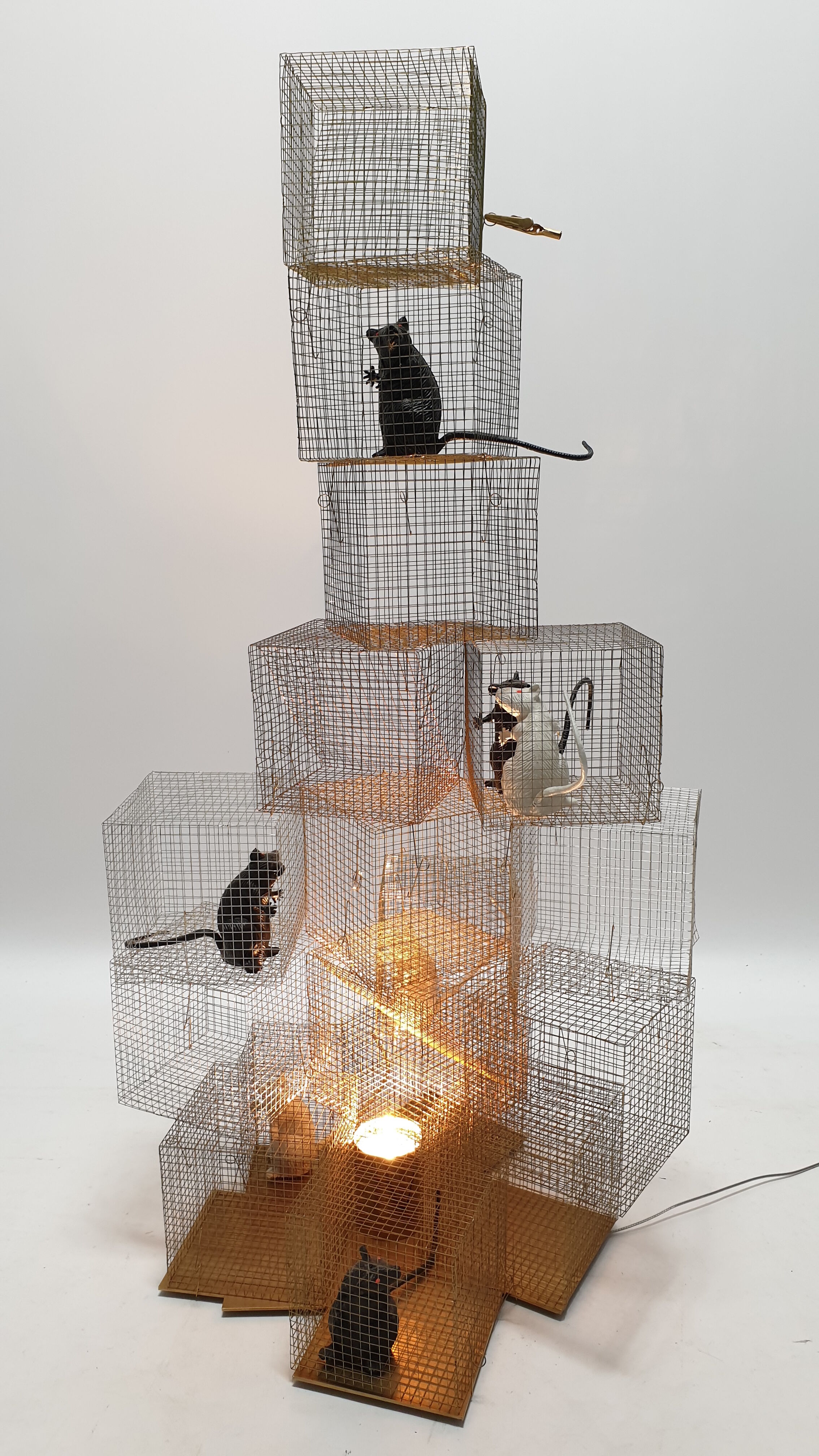 "Seven Rats" lamp by Ingo Maurer 2007