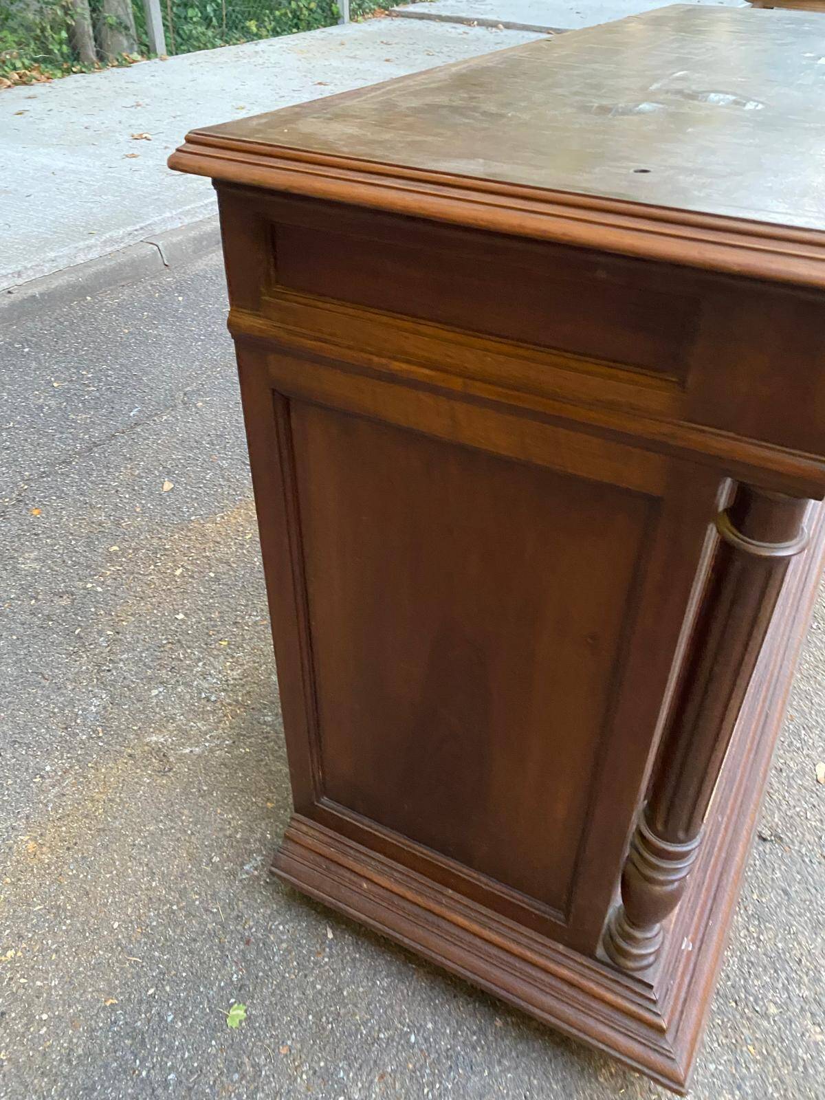 Henri II sideboard in carved wood, 1930.