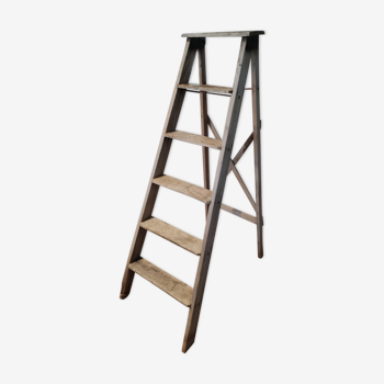 Escabeau, échelle de peintre vintage en bois brut