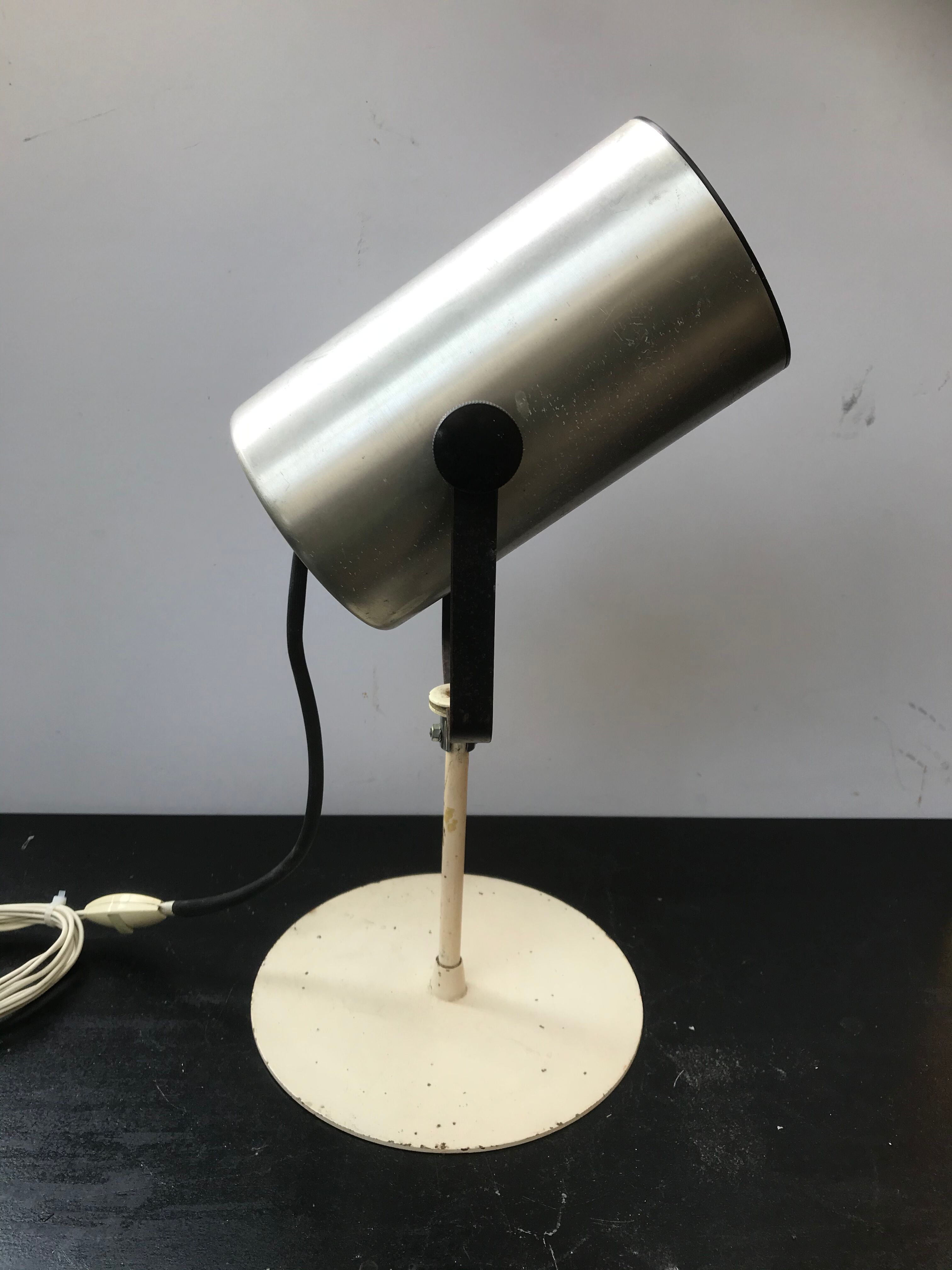 Lampe de bureau industrielle