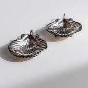 Silver-plated Shell Bowls, Set of 2, Vintage 1960s Italian Design, Silver Metal Condiment Dishes