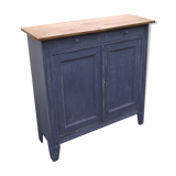 Skated Parisian buffet