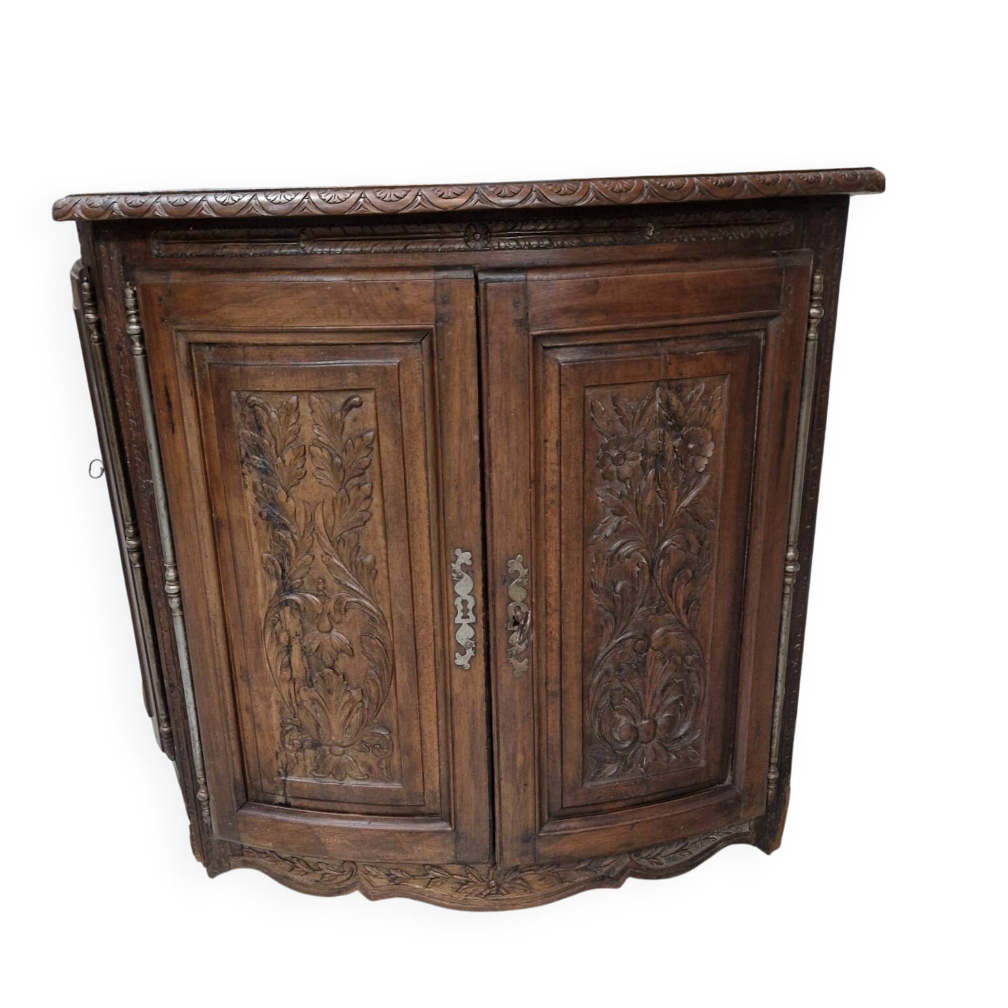 2 Louis XVI style corner cabinets