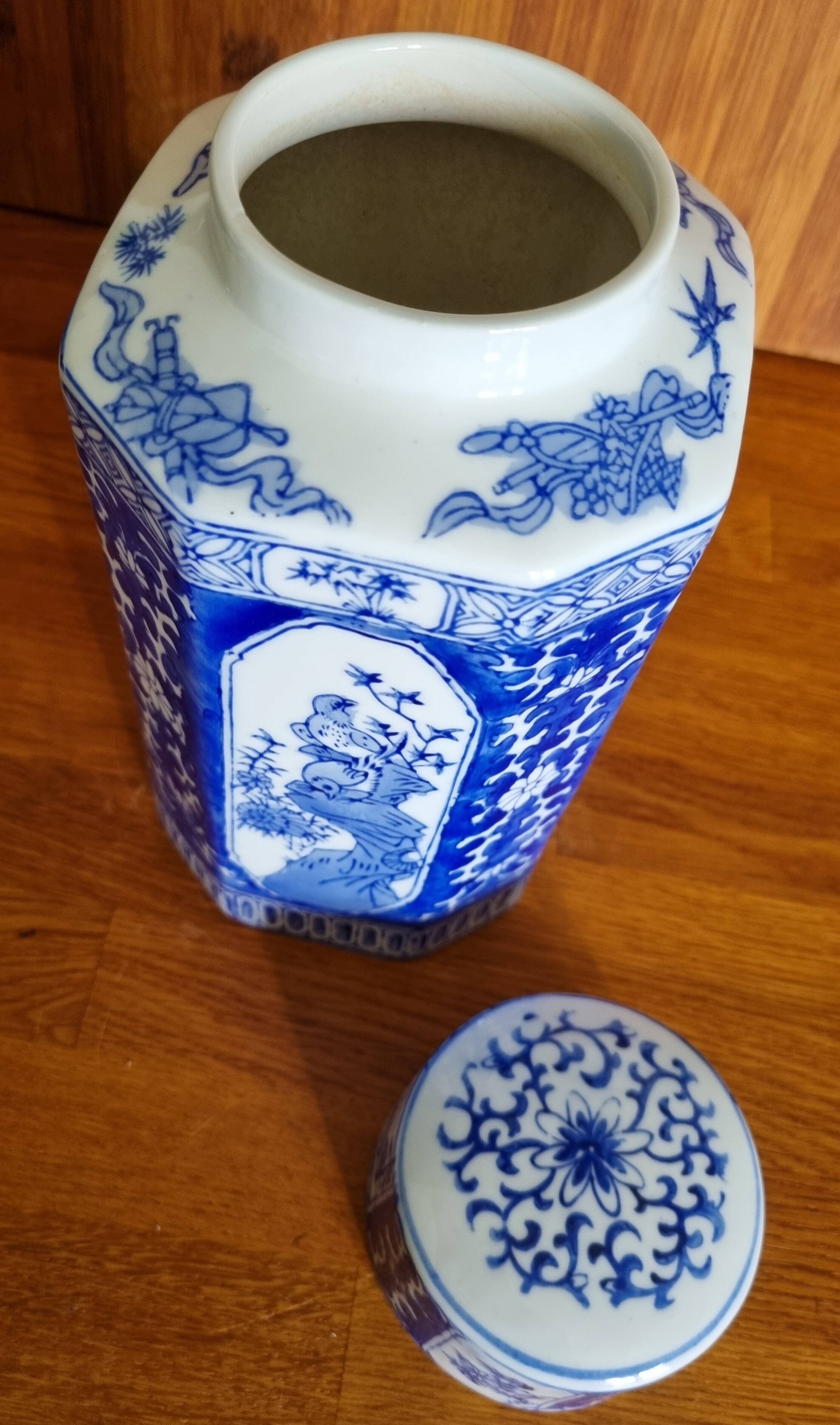Vase pot à gingembre chinois bleu et blanc en céramique