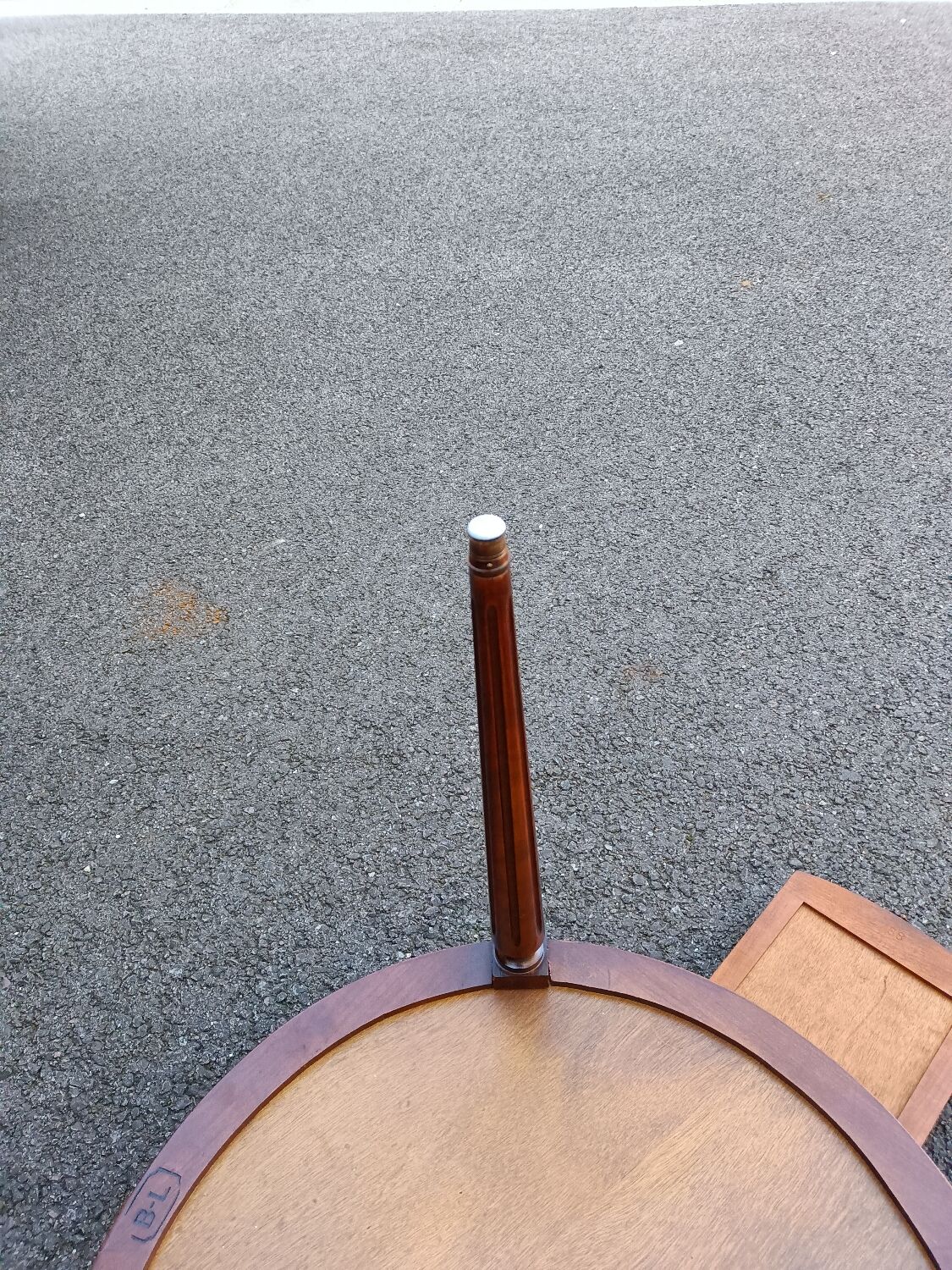 Table bouillotte style Louis XVI marble top