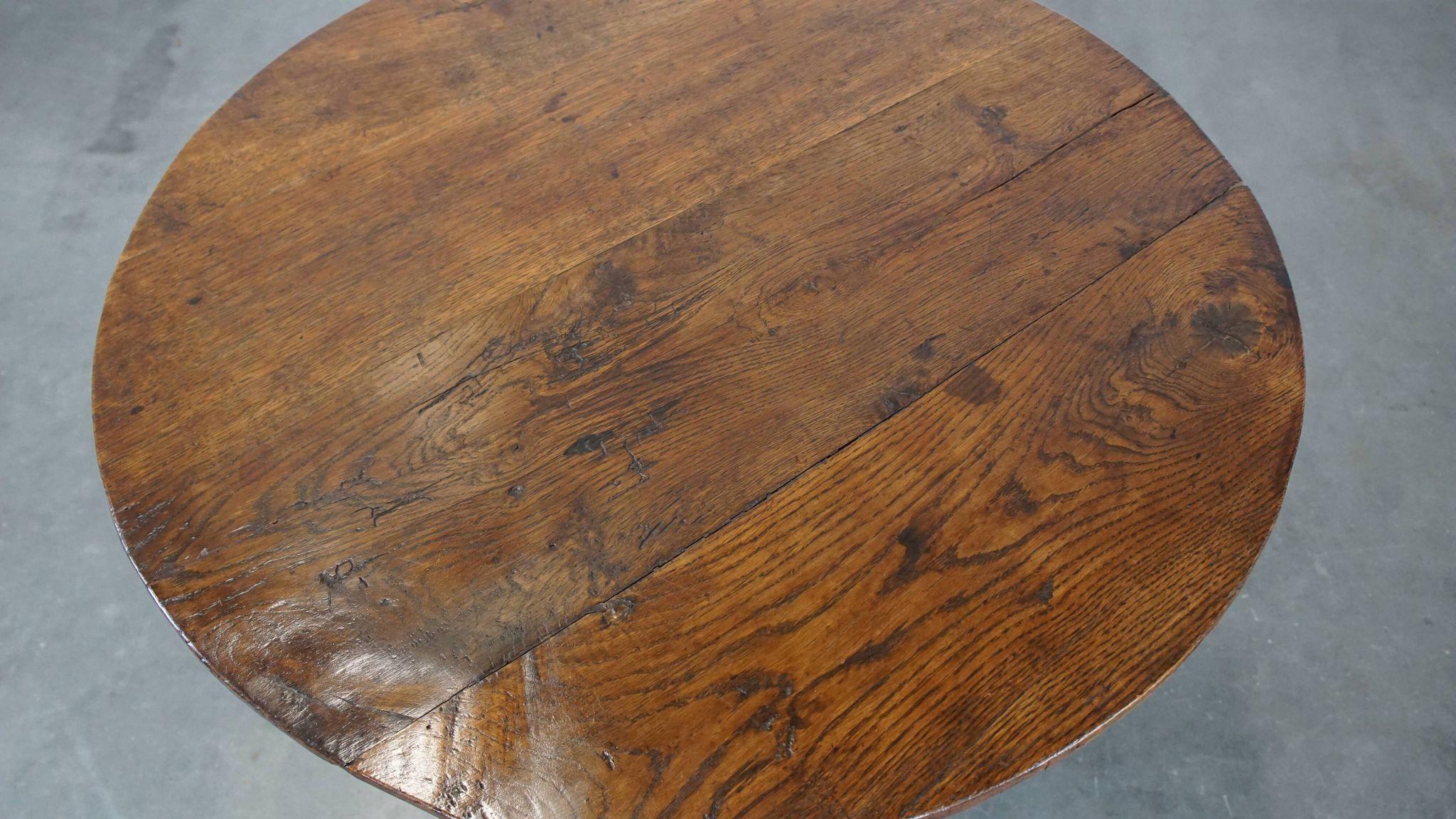 Round, folding antique 18th-century French wine/country table