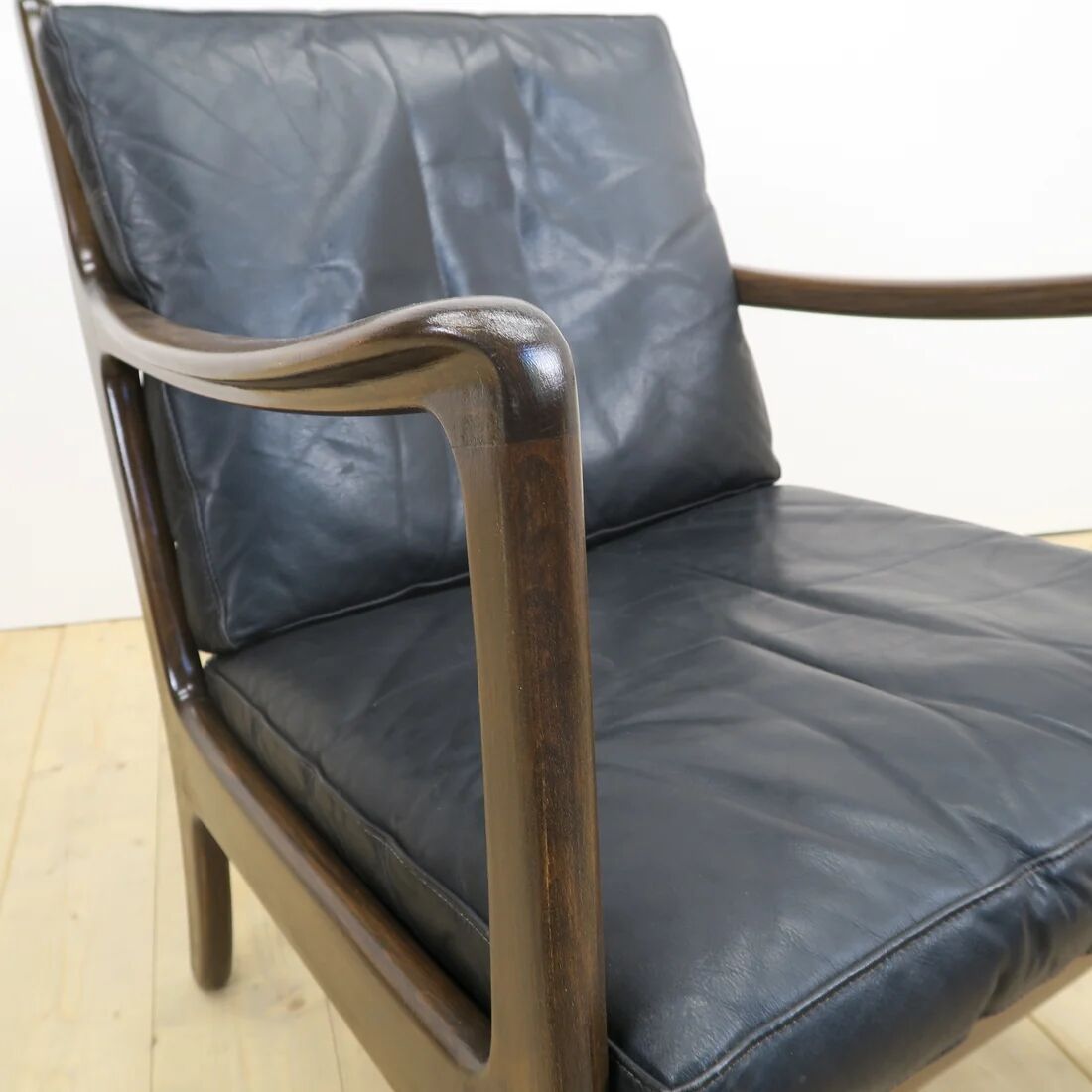 Scandinavian armchair in teak and leather, 1960s