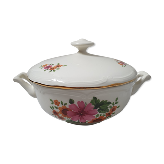 Tureen