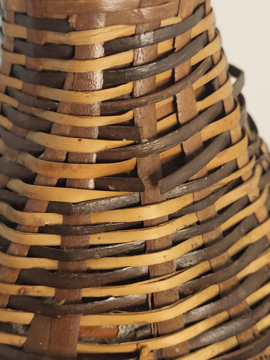Rattan bottle