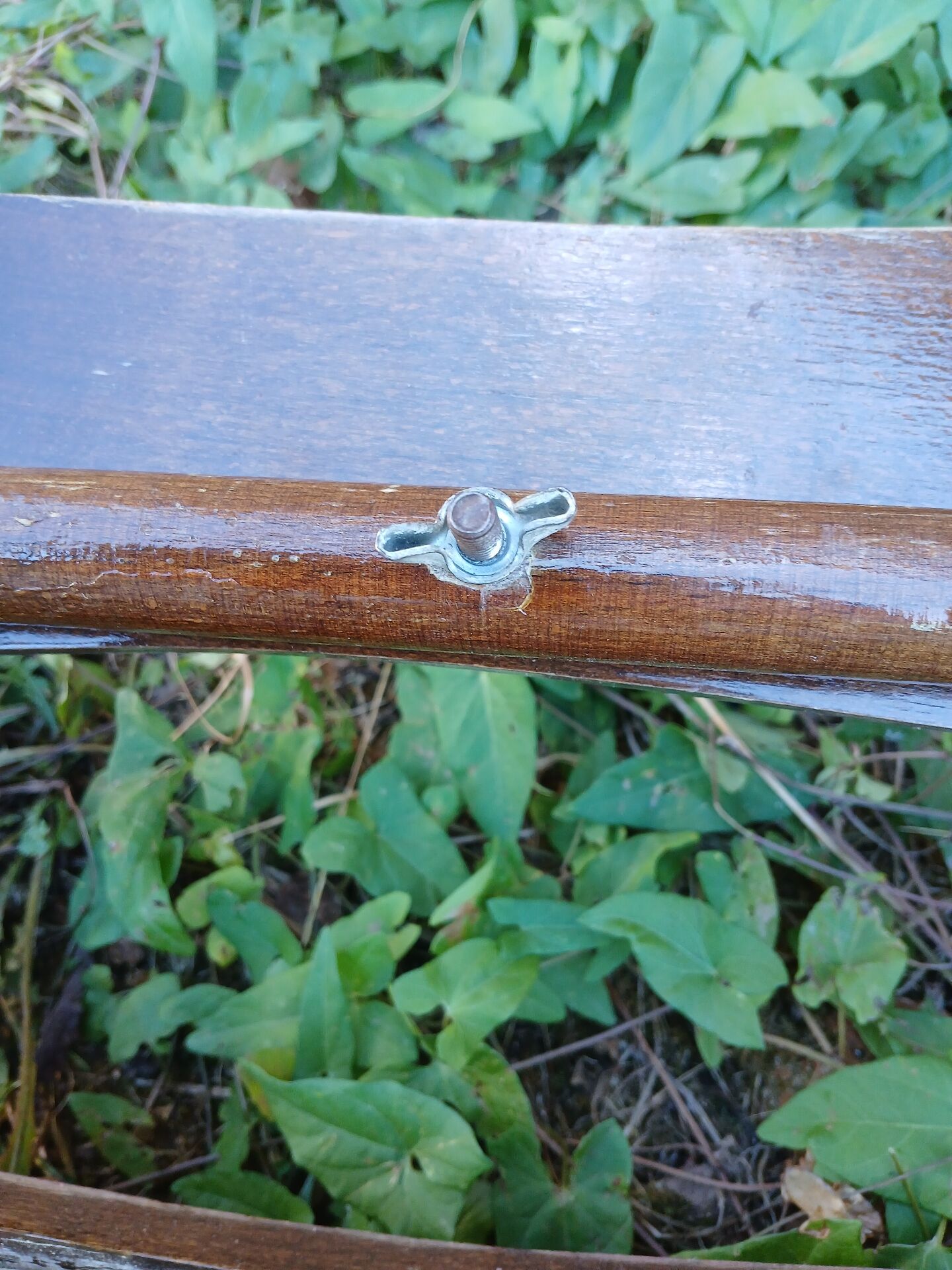 Tabouret égyptien forme selle de chameau