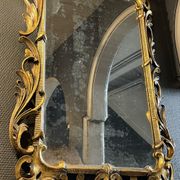 Gilded mirror Louis XV Rocaille in Carved and Stuqué Wood, nineteenth century