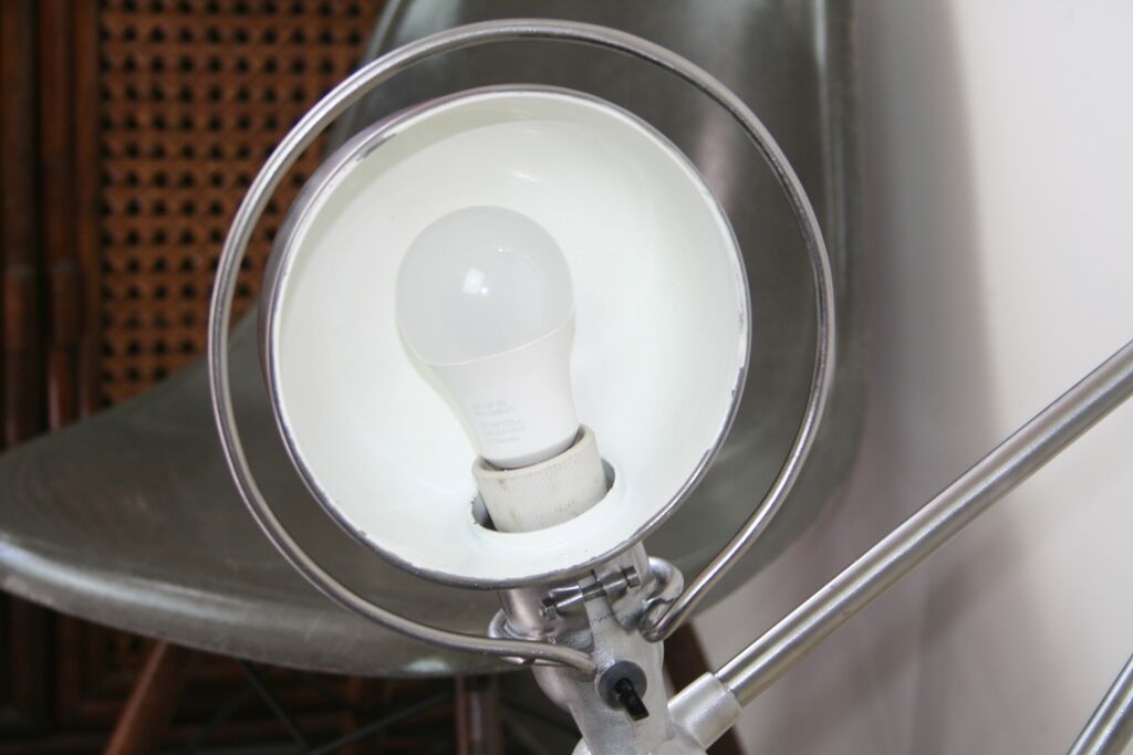 Jieldé desk lamp 2 arms 40cm base seed glossy varnish, Vintage industrial Jean Louis Domecq