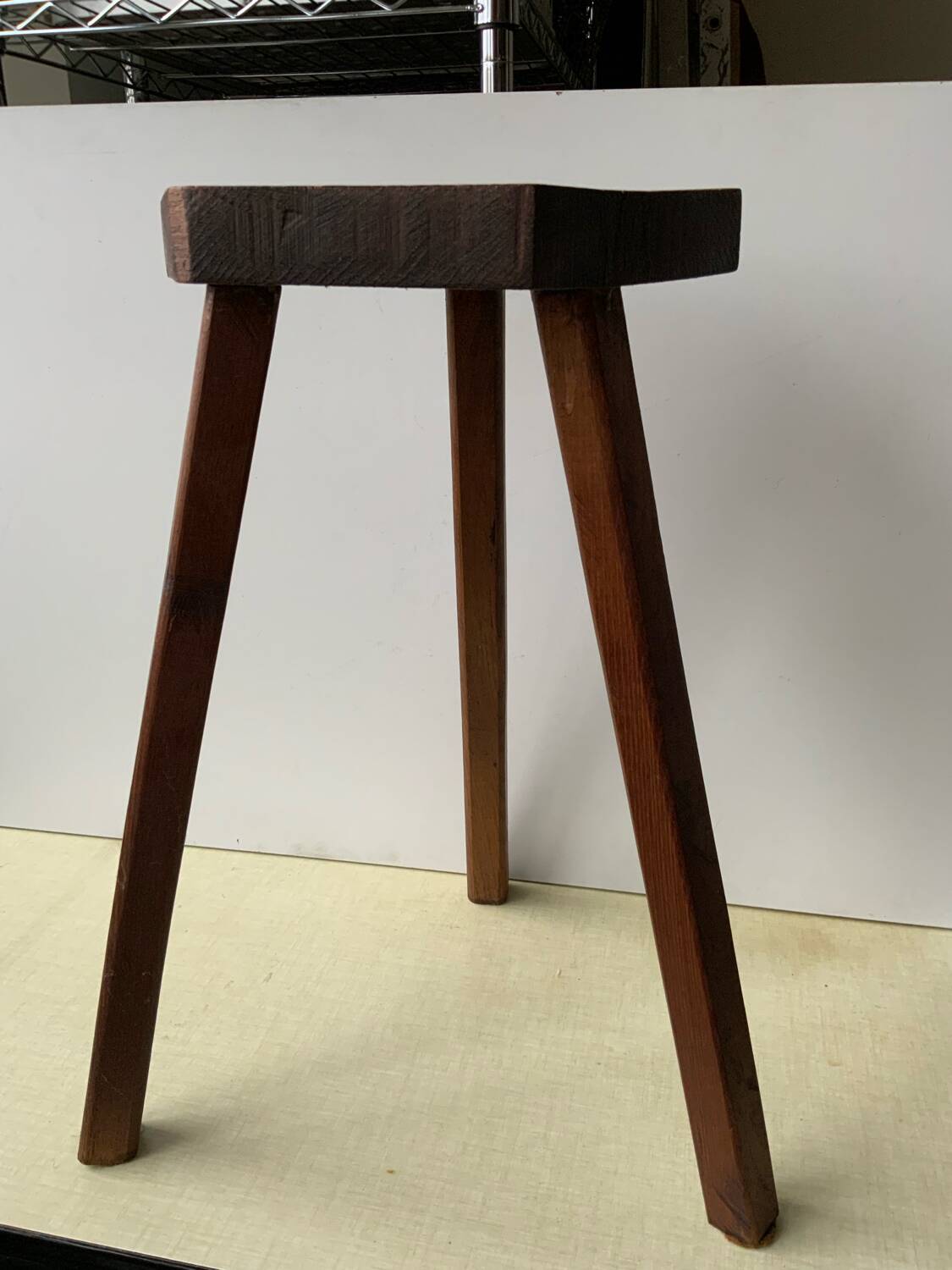 Tripod stool